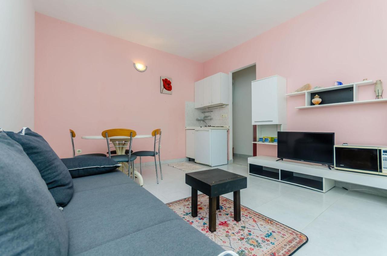 Apartments Zdenka Donji Okrug  Eksteriør bilde